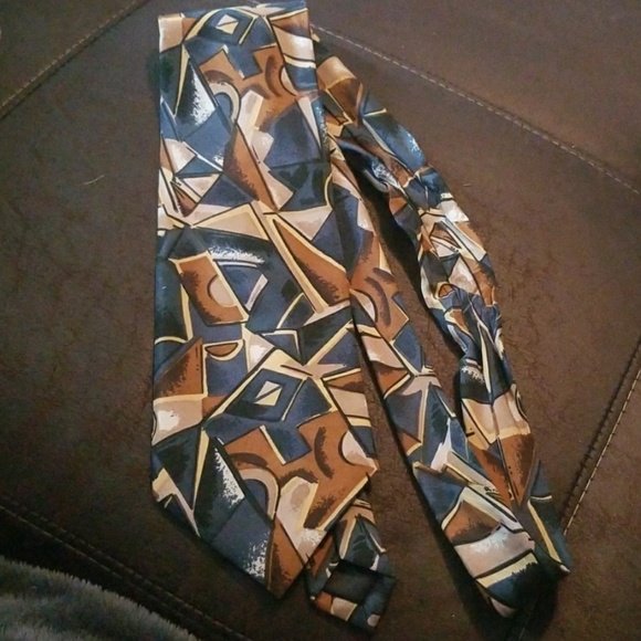 Tie👔 - Picture 2 of 5